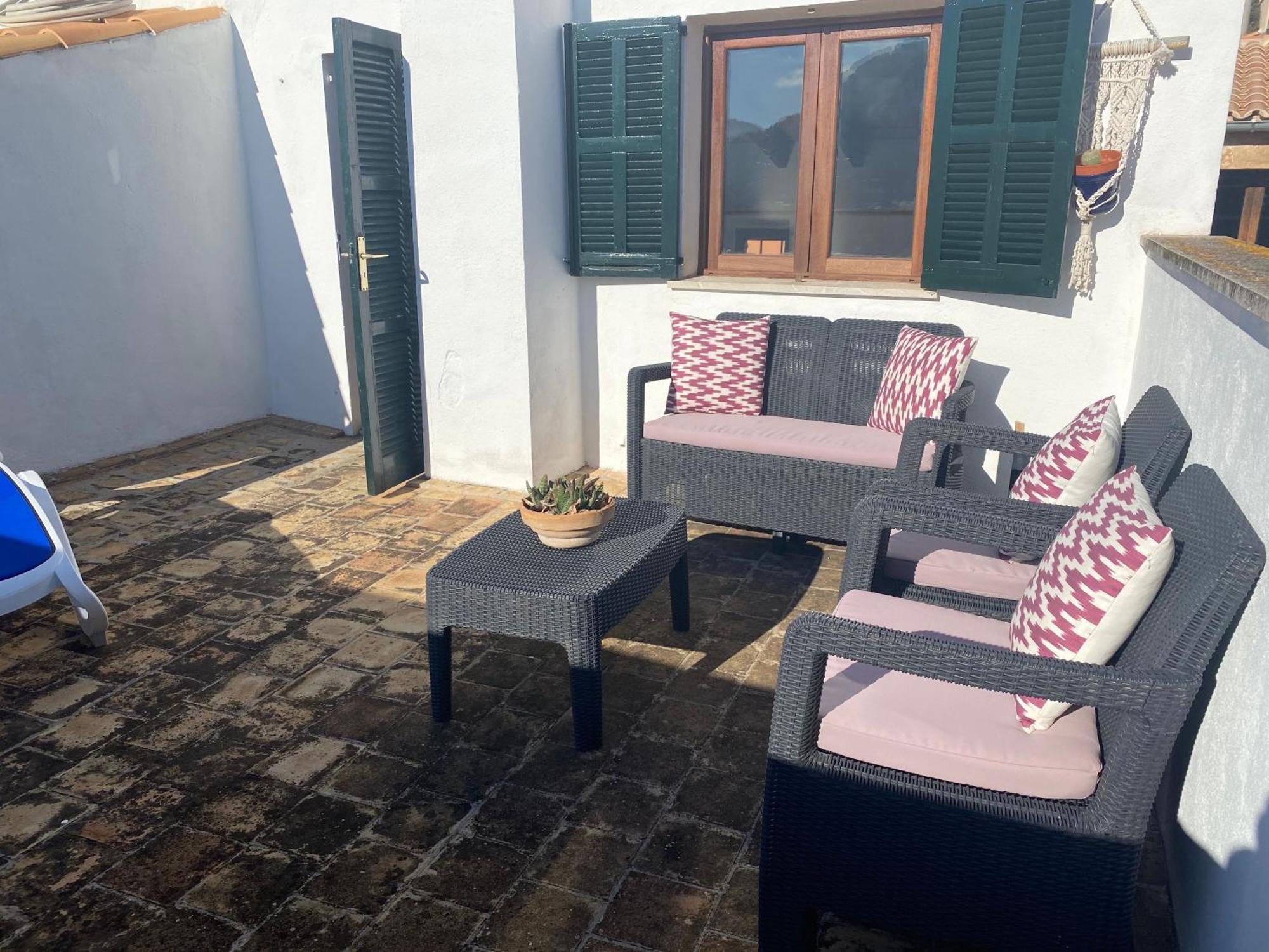 Casa Nuria, Haus Im Zentrum Von Pollensa, 10 Meter Von Der Calvario Treppe Entfernt, Fuer 6 Personen, Mit Wifi Und Klimaanlage, Pollenca