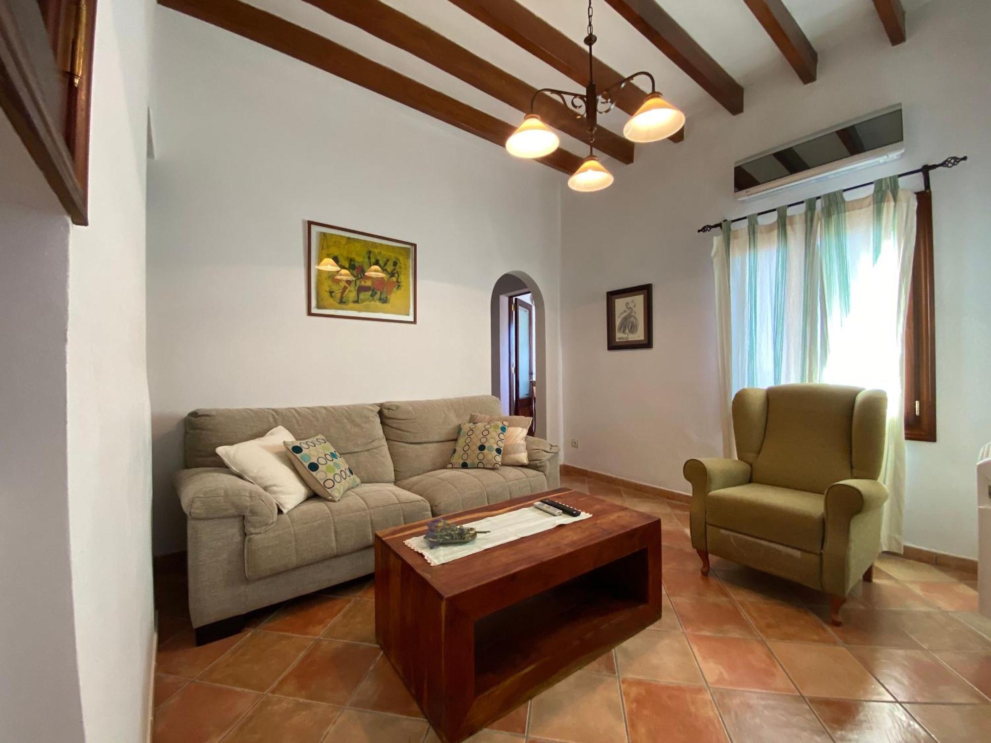 Ferienhaus Casa Nuria, Haus Im Zentrum Von Pollensa, 10 Meter Von Der Calvario Treppe Entfernt, Fuer 6 Personen, Mit Wifi Und Klimaanlage,