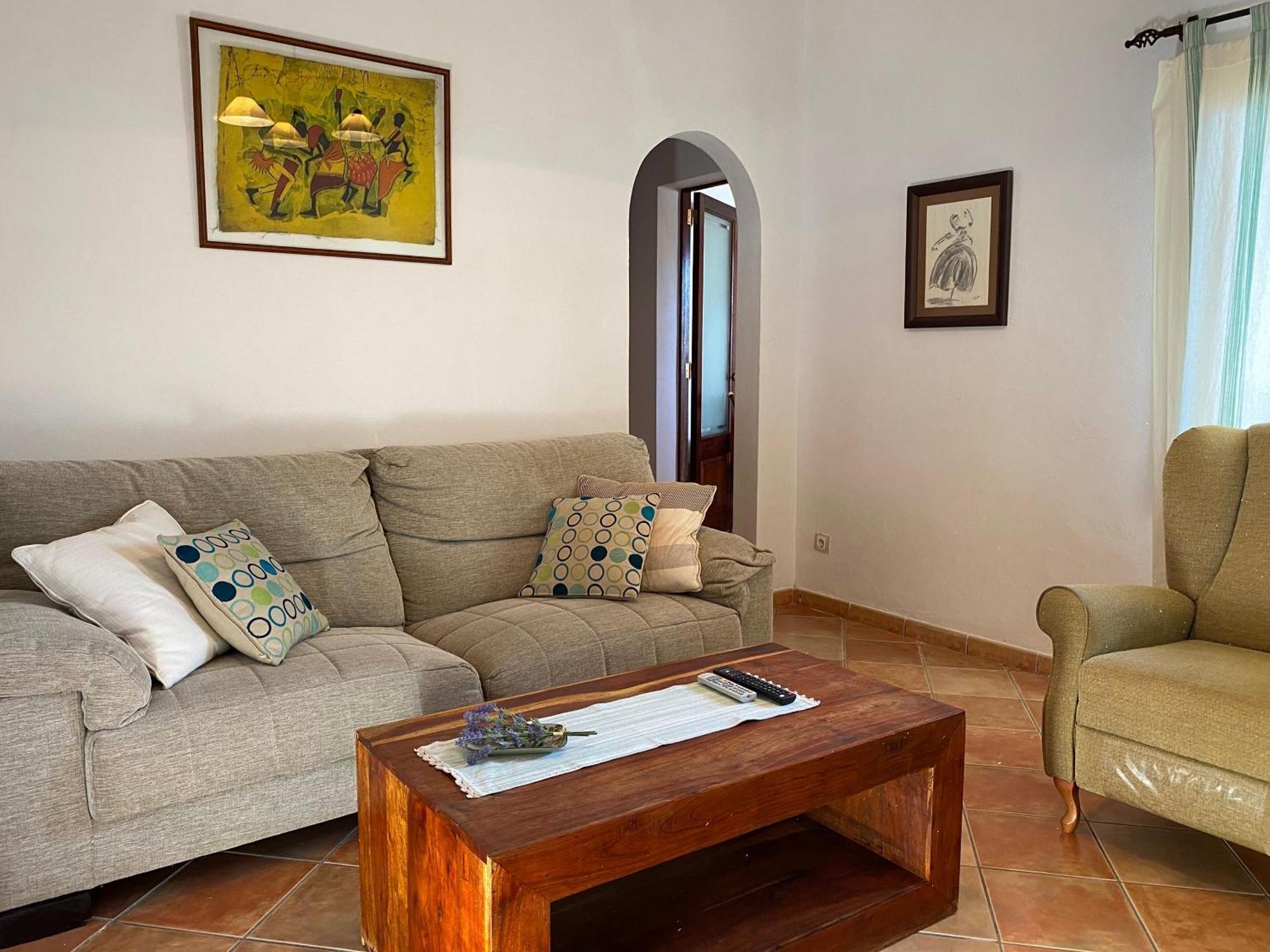 Casa Nuria, Haus Im Zentrum Von Pollensa, 10 Meter Von Der Calvario Treppe Entfernt, Fuer 6 Personen, Mit Wifi Und Klimaanlage, Ferienhaus Pollença