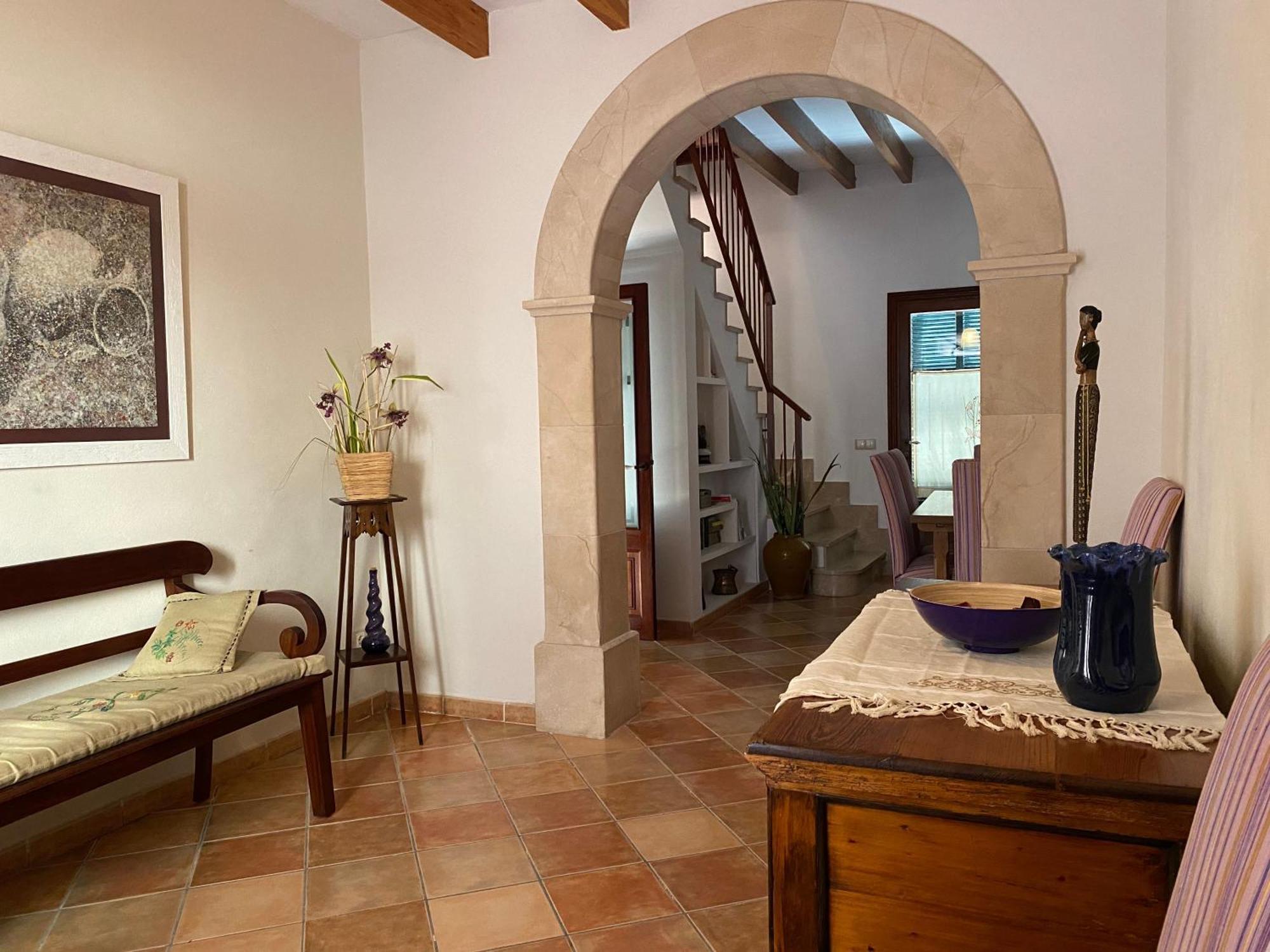 Casa Nuria, Haus Im Zentrum Von Pollensa, 10 Meter Von Der Calvario Treppe Entfernt, Fuer 6 Personen, Mit Wifi Und Klimaanlage, Pollença
